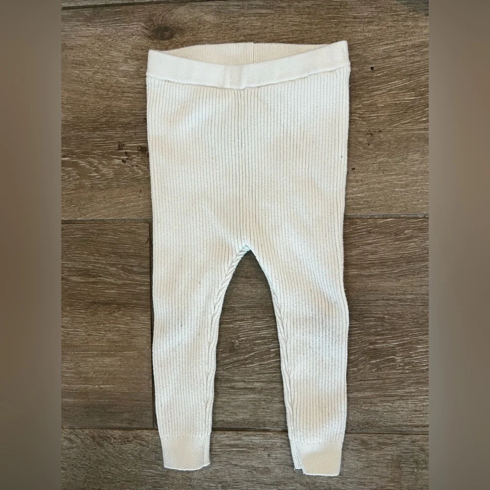 Gap Kids Cotton Cream Knit Sweater and Leggings Set size 18-24 Months
